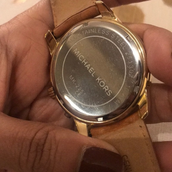 Michael Kors watch - Picture 4 of 9